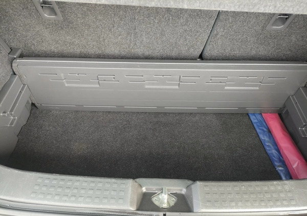 Suzuki Swift cena 13900 przebieg: 170675, rok produkcji 2009 z Zambrów małe 407